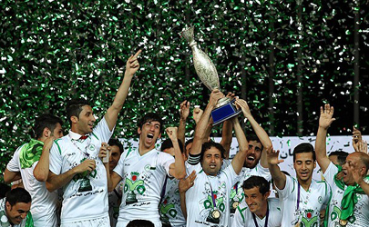 ذوب آهن 3 بر یک نفت تهران را شکست داد و قهرمان شد/ دو جام ایران به نصف جهان رفت