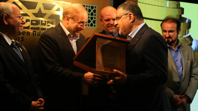 دریاچه شهدای خلیج فارس جایزه «خشت طلایی تهران» را از آن خود کرد