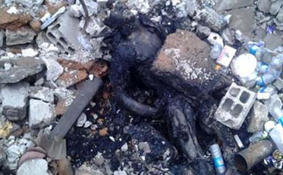 داعش‌ مردگان‌ خود‌ را‌ می‌سوزاند+ تصاویر(۱۸+ )