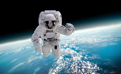 یک فضانورد چقدر حقوق می‌گیرد 