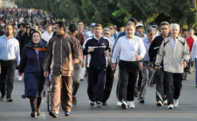 همایش پیاده روی 6000 نفری در منطقه 15