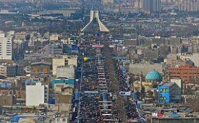مسیر راه پیمایی 22 بهمن در حال آماده سازي است