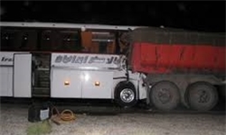 حمله به اتوبوس ایرانی در ترکیه/ کمک‌راننده کشته شد/ ۴نفر زخمی‌شدند 