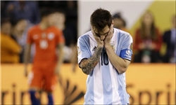 مسی از تیم ملی آرژانتین خداحافظی کرد/خداحافظی فقط به صلاح من نیست که به صلاح همه است