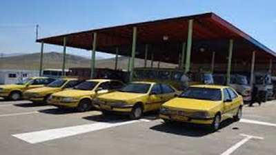 طرح سفیران ترافیک با آموزش 1500 راننده تاکسی در منطقه 10 حال اجراست