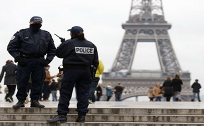 تکرار رسوایی 11 سپتامبر در پاریس /آیا جنگ جدیدی در راه است