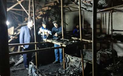 حضور و ارزیابی به موقع خسارت عظیم آتش‌سوزی در بازرگانی شعبانی مشهد توسط بیمه سرمد