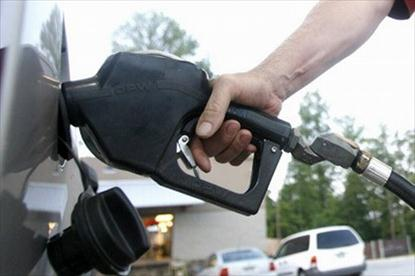 مصرف بنزین کل کشور از مرز ۹۸ میلیون لیتر گذشت