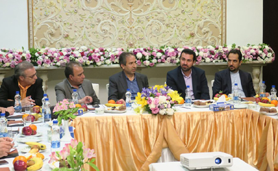 دیدار مدیرعامل شرکت توسعه گردشگری ایران با اعضای هیئت‌مدیره جامعه هتلداران