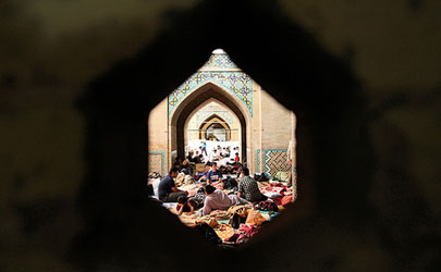 برپایی مراسم معنوی اعتکاف در ده مسجد محوری دارالشهدای تهران