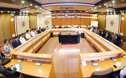 نشست تخصصی تدوین برنامه استراتژیک بانک دی تا افق 1400 برگزار شد