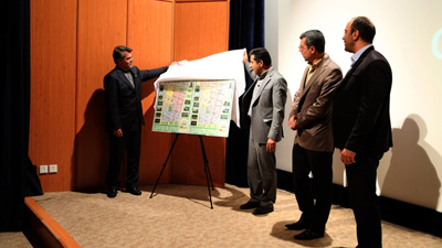 آیین رونمایی از  نقشه گردشگری دو زبانه منطقه 11 در موزه آبگینه برگزارشد