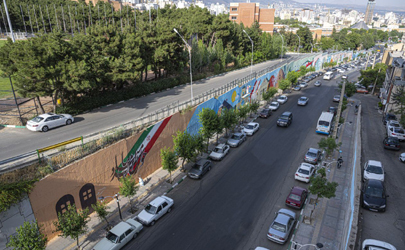 اجرای ۶ هزار متر مربع نقاشی اماکن گردشگری بر دیواره های خاکستری شمال تهران  