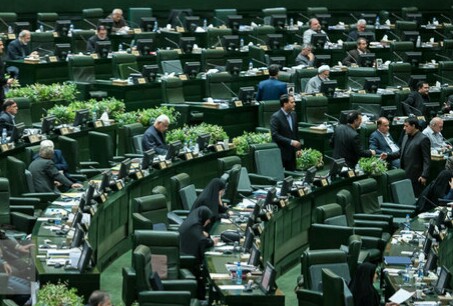 موافقت مجلس با کلیات لایحه حذف چهار صفر از پول ملی