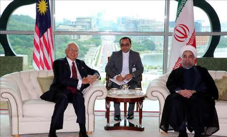 روحانی: سال 2016، سال تحرک مجدد در روابط ایران و مالزی/ نخست وزیر مالزی: موانع بانکی باید برطرف شود