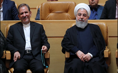 هشدار جهانگیری به احمدی‌نژاد؛ به خودتان بیایید و حد خودتان را بدانید/ عده‌ای درداخل و خارج کشور مدارم  امید مردم به آینده را آسیب می زنند/ 8 سال رییس‌جمهور این کشور بودی و می‌گویی سیل می‌آید و زیر پای شما خالی می‌شود  