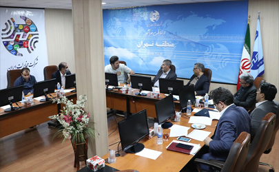 دیدار مدیر مخابرات تهران با مشتریان در هفته دولت